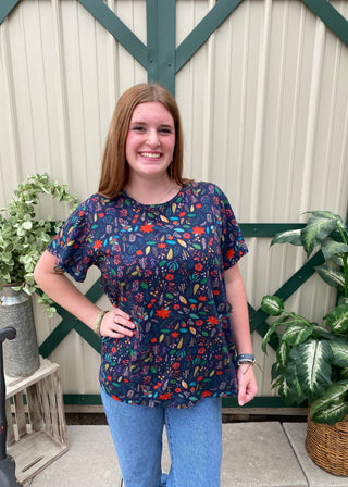 Basic Christmas Floral Tee