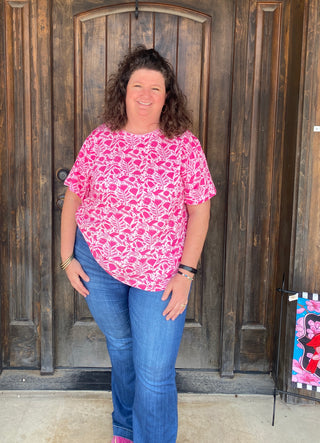 Basic Otomi Pink Tee	Pink Otomi print graphic tee for women – boutique top with multicolor embroidery-style design