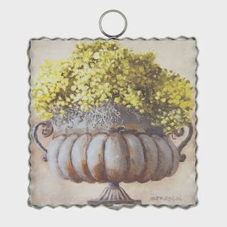 Square Roundtop Charm with hydrangeas