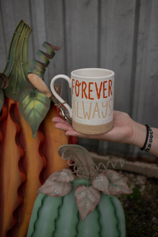 Forever Thankful Mug Set – cozy Fall-themed serveware perfect for entertaining, gifting, or everyday use. Shop MainStreet Mercantile in Texas.