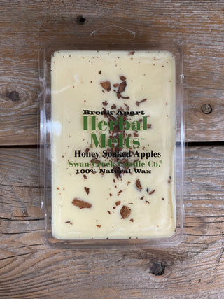 Drizzle Melts Honey Soaked Apples