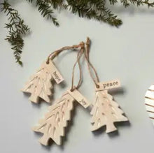 Load image into Gallery viewer, LARGE WOOD TREE ORNAMENT