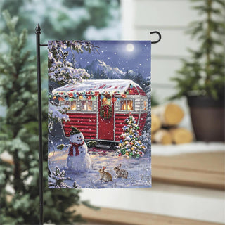 christmas-camper-lustre-garden-flag