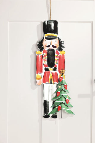 nutcracker-door-hanger-tin