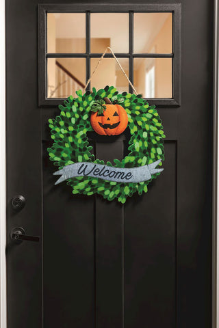 welcome-tin-wreath