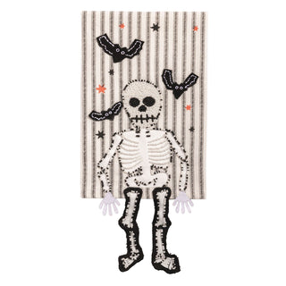 skeleton-dangle-leg-towel