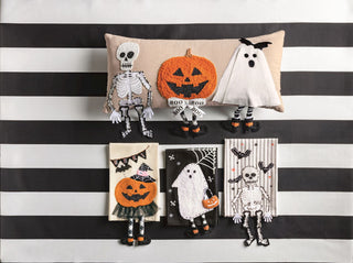 skeleton-dangle-leg-towel