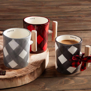 red-wood-handle-mug-xl
