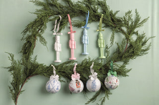 tossed-pattern-nutcracker-papier-mache-ornament