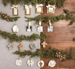 gold-edge-nativity-ornament
