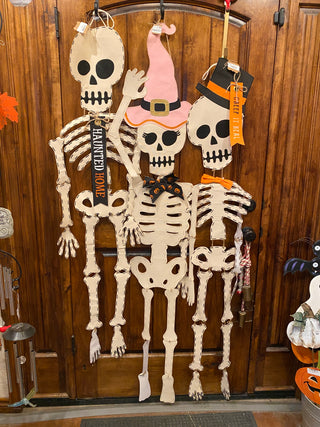 Skeleton Top Hat Door Hanger