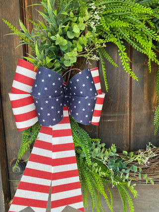 Wreath Grapevine Patriotic Lighted Bow