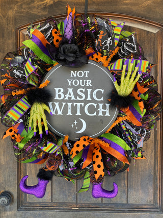 Wreath Mesh Witch Basic