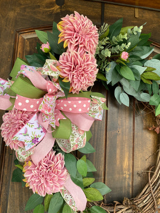 Wreath Grapevine Pink Floral