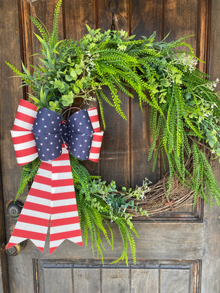 Wreath Grapevine Patriotic Lighted Bow