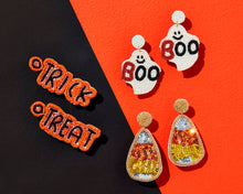 Load image into Gallery viewer, HALLOWEEN BEADED EARRINGS-BOO