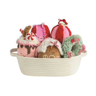 holiday-plush-pals