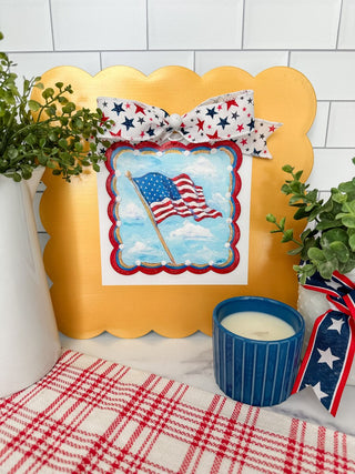 Mini Hamilton Scallop Waving Flag