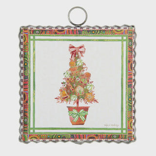 Square Roundtop charm with a Christmas tree and border