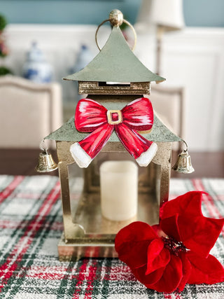 santa-suit-bow-magnet