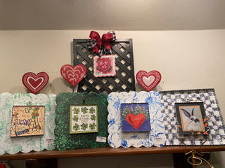 Mini Hamilton Scallop Heart & Roses