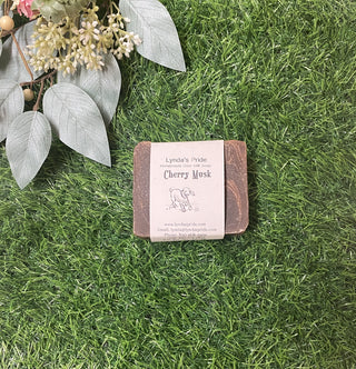 Cherry-Musk
