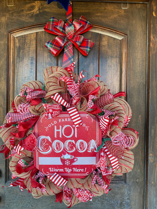 Wreath Mesh Hot Cocoa