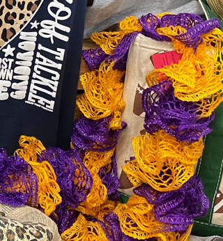 DHanis Gameday Crochet Scarf