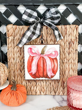 mini-gallery-pink-ribbon-pumpkin
