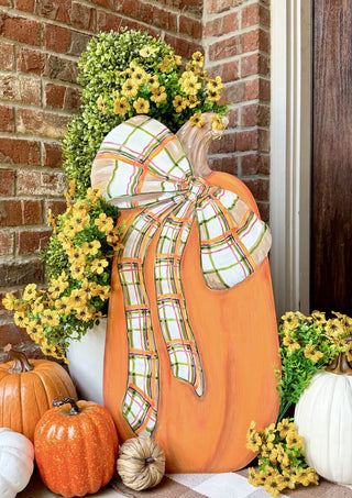 modern-plaid-pumpkin-lg