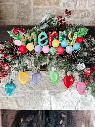 merry--bright-ornaments-s6