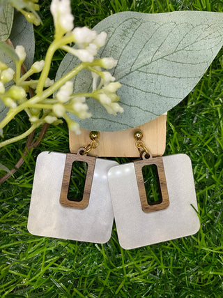 Fall-la-la-la Shimmer Ivory Acrylic Earrings