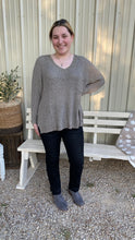 Load image into Gallery viewer, Oscar V Neck Sweater