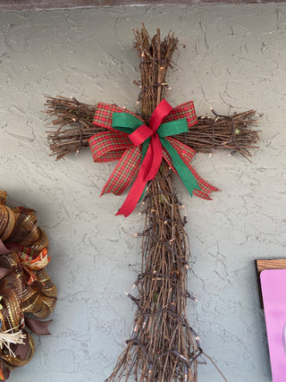 grapevine-cross-lg-w-bow