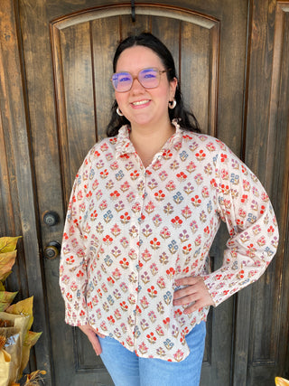 Floral button up blouse with ruffled collar