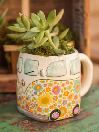 Folk Mug Van