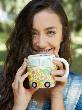 Folk Mug Van