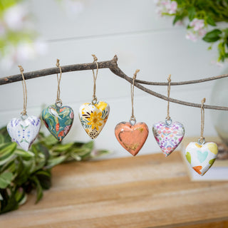 heart-wood-hanging-decor