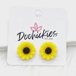 daisy-stud-earrings