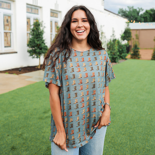 Blue-gray t-shirt with boot pattern