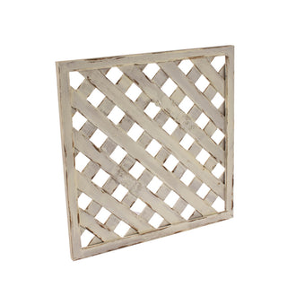 white-lattice-display-board