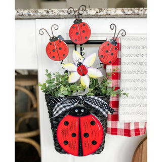 wicker-display-basket