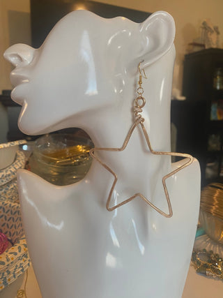 artisan-metal-star-earrings