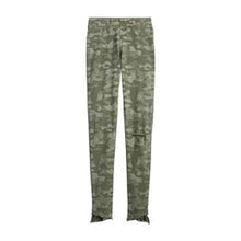 Load image into Gallery viewer, Distressed Camo Jeans XS