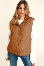 Load image into Gallery viewer, Puffer Vest Camel Plus