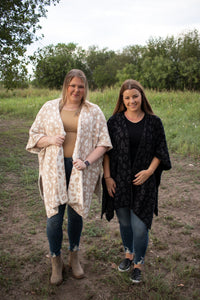 Dawn Poncho Taupe