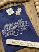 Load image into Gallery viewer, Hondo Skyline Tee L