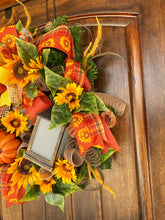 Load image into Gallery viewer, Wreath Fall Floral