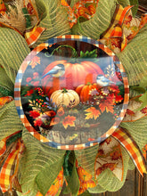 Load image into Gallery viewer, Wreath Mesh Fall